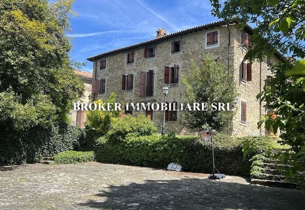 casale in vendita a Colli Verdi