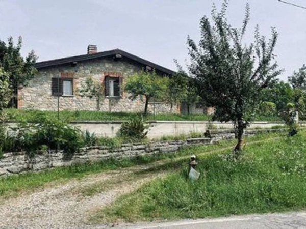 casa indipendente in vendita a Colli Verdi in zona Valverde