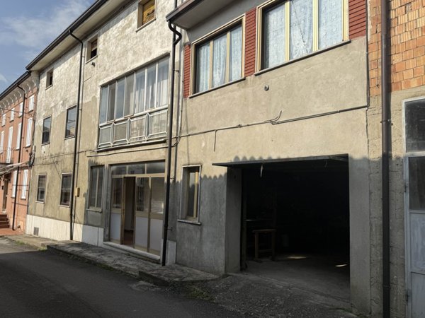 appartamento in vendita a Colli Verdi in zona Valverde