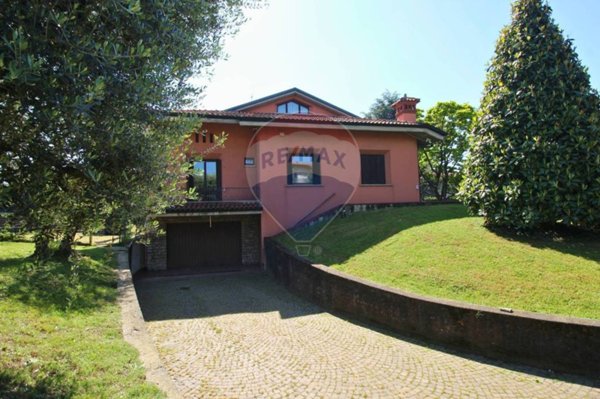 casa indipendente in vendita a Colli Verdi in zona Valverde