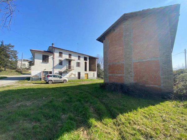 casa indipendente in vendita a Colli Verdi