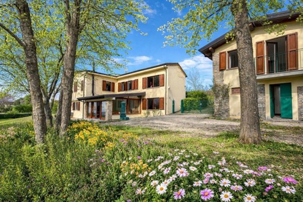casa indipendente in vendita a Colli Verdi