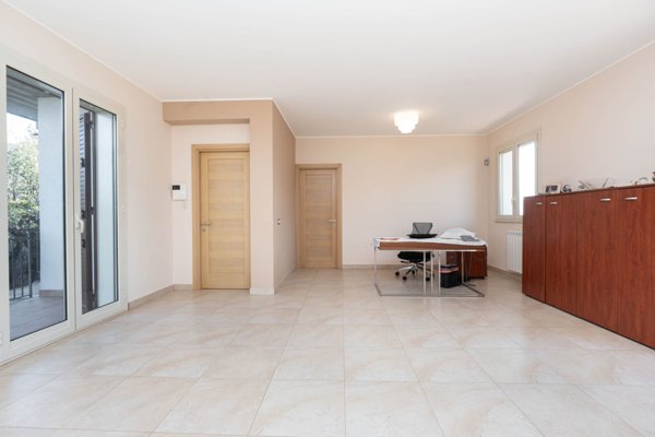 appartamento in vendita a Colli Verdi in zona Valverde