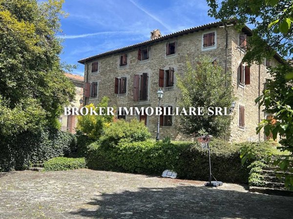 casa indipendente in vendita a Colli Verdi