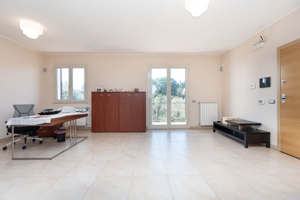 appartamento in vendita a Colli Verdi in zona Valverde