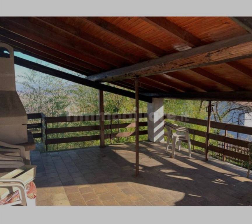 casa indipendente in vendita a Colli Verdi