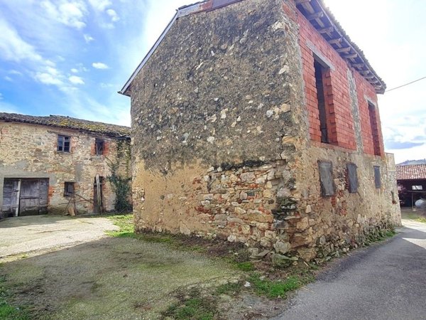 casale in vendita a Colli Verdi in zona Pometo