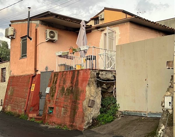 appartamento in vendita a Colli Verdi in zona Valverde