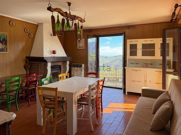 appartamento in vendita a Colli Verdi in zona Torre degli Alberi