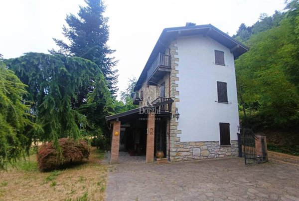 casa indipendente in vendita a Colli Verdi