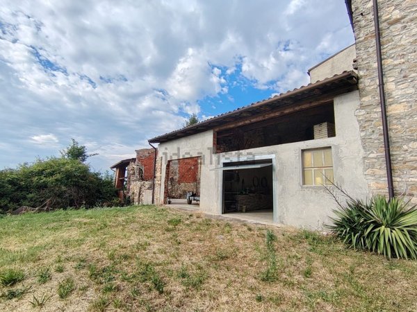 casa semindipendente in vendita a Colli Verdi in zona Ca del Matto