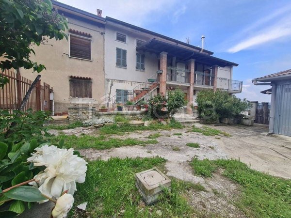 casa indipendente in vendita a Colli Verdi in zona Ruino