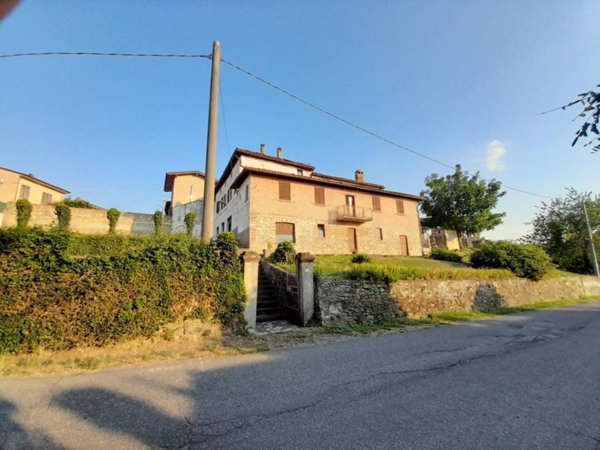 casa indipendente in vendita a Colli Verdi in zona Pometo