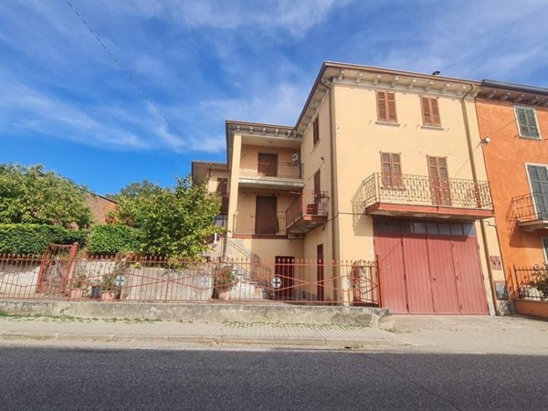casa indipendente in vendita a Colli Verdi in zona Pometo