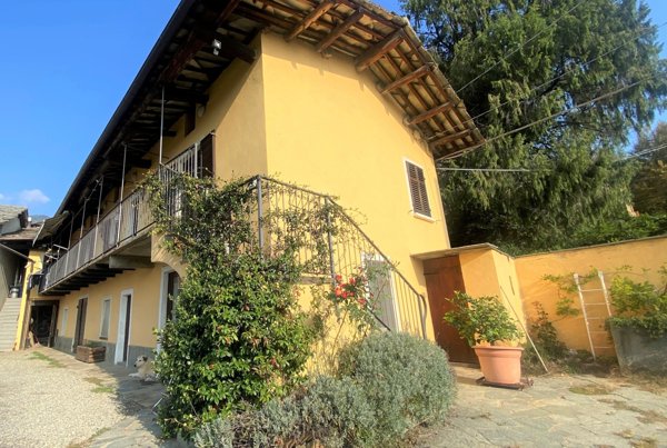 casa indipendente in vendita a Luserna San Giovanni