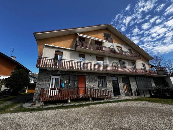 appartamento in vendita a Luserna San Giovanni in zona Airali