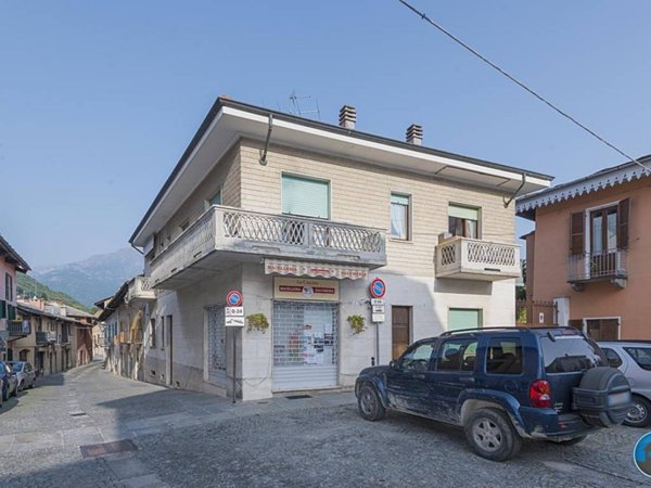 intera palazzina in vendita a Luserna San Giovanni in zona Luserna