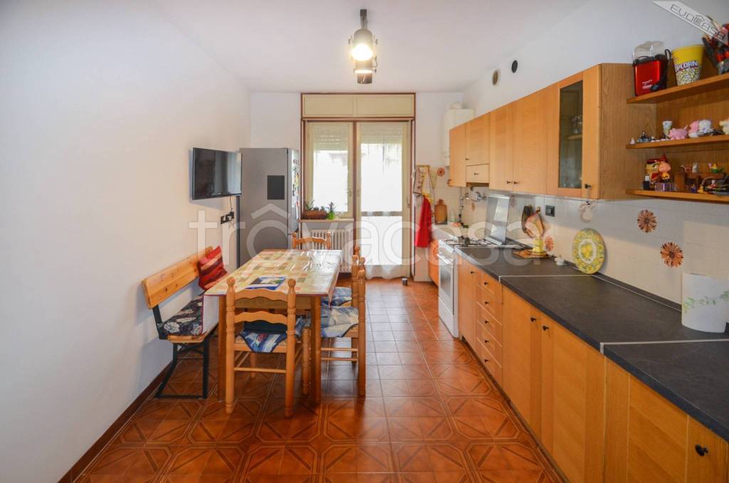appartamento in vendita a Luserna San Giovanni in zona Airali