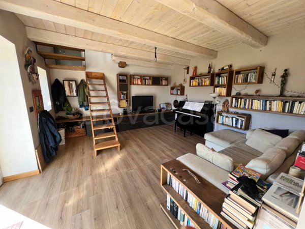 casa indipendente in vendita a Luserna San Giovanni in zona Luserna
