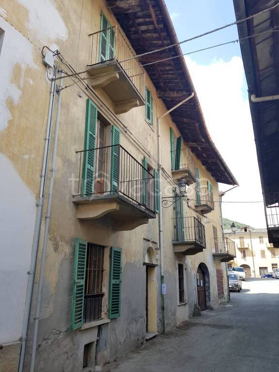 appartamento in vendita a Luserna San Giovanni in zona Luserna