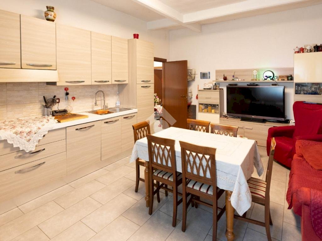 appartamento in vendita a Luserna San Giovanni in zona Luserna