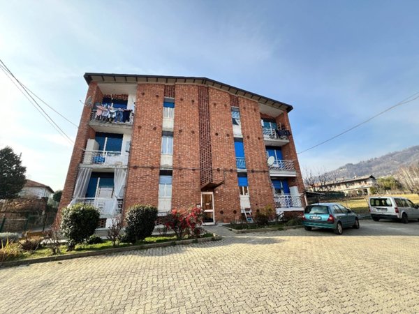 appartamento in vendita a Luserna San Giovanni in zona Luserna
