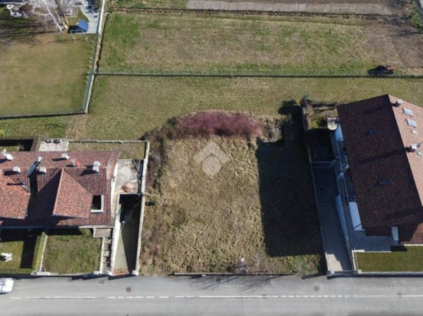 casa indipendente in vendita a Luserna San Giovanni