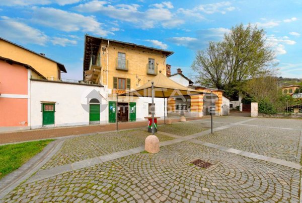 trivano in vendita a Luserna San Giovanni in zona Airali