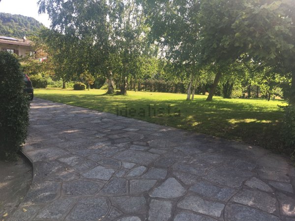 casa indipendente in vendita a Luserna San Giovanni