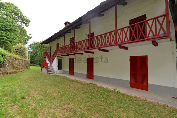 casa indipendente in vendita a Luserna San Giovanni in zona Luserna