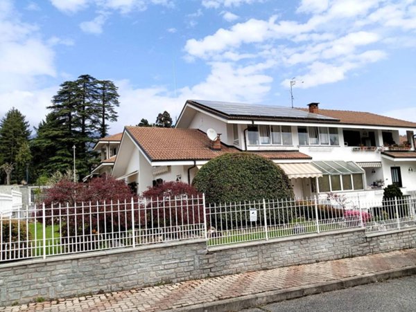 casa indipendente in vendita a Luserna San Giovanni