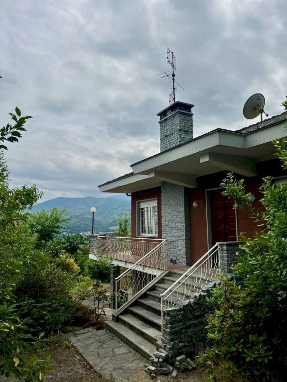 casa indipendente in vendita a Luserna San Giovanni in zona Luserna