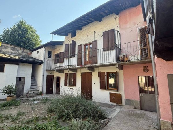 appartamento in vendita a Luserna San Giovanni in zona Luserna