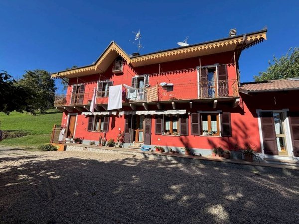 casa indipendente in vendita a Luserna San Giovanni