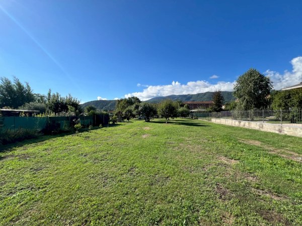 casa indipendente in vendita a Luserna San Giovanni
