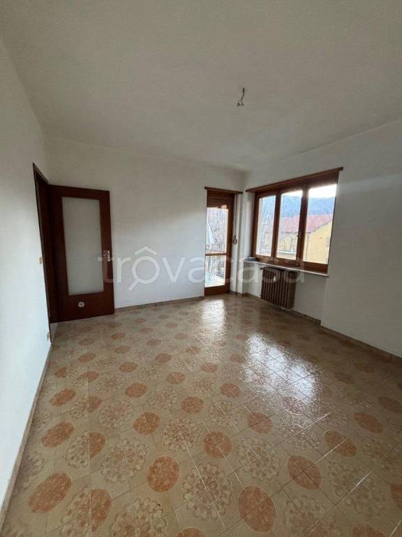 appartamento in vendita a Luserna San Giovanni in zona Airali