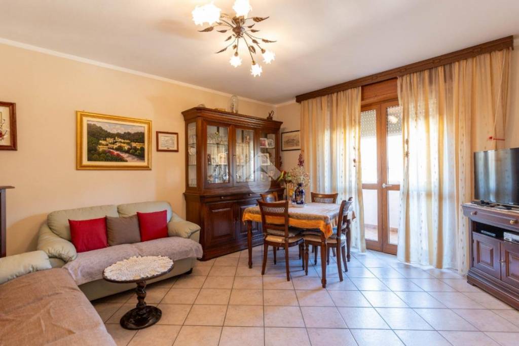 appartamento in vendita a Luserna San Giovanni in zona Airali