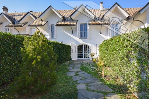 casa indipendente in vendita a Luserna San Giovanni