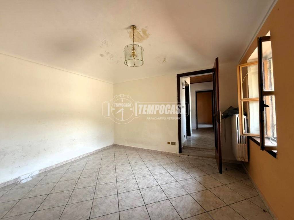 appartamento in vendita a Luserna San Giovanni in zona Luserna