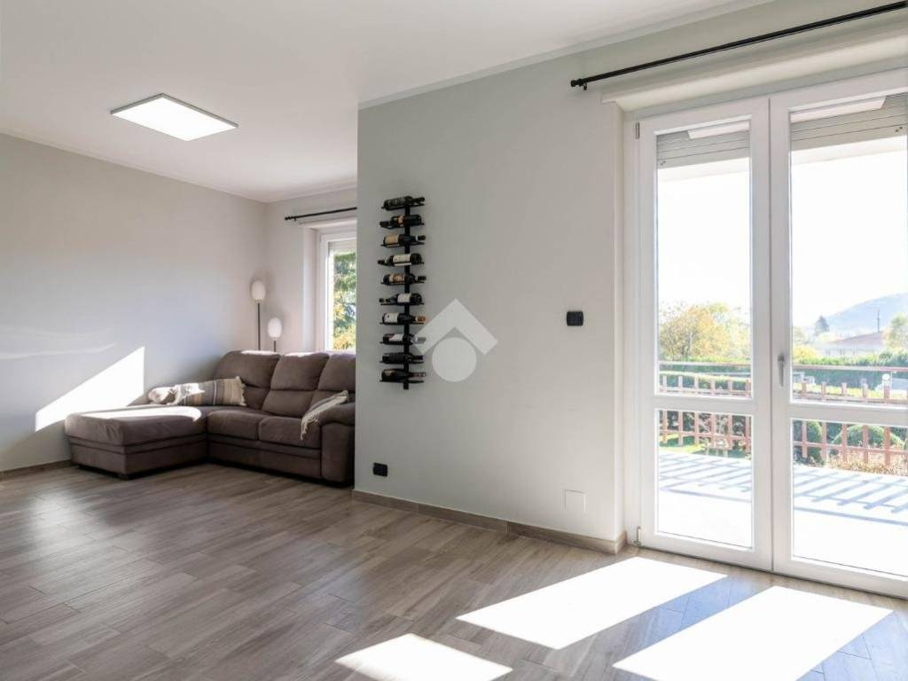 appartamento in vendita a Luserna San Giovanni in zona Airali