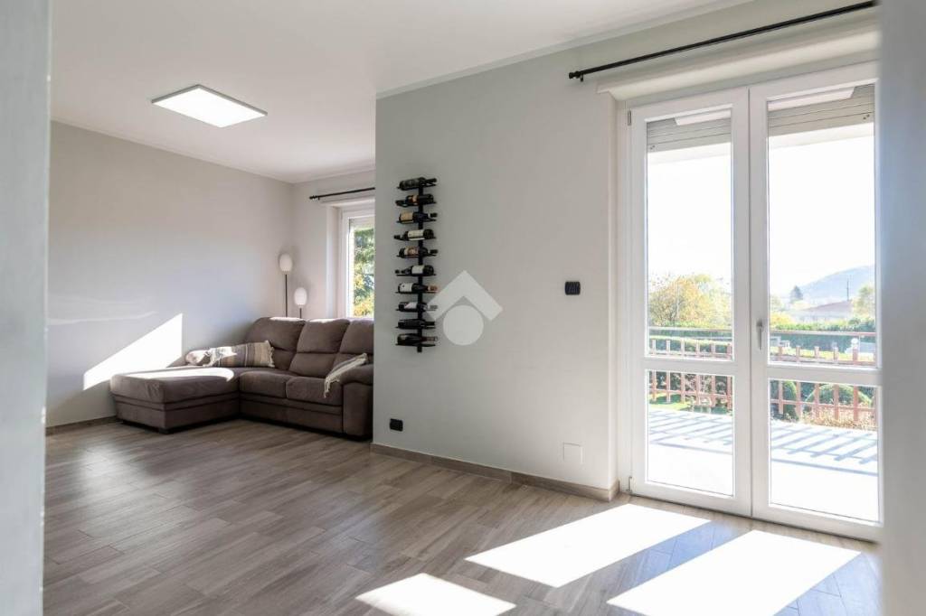 appartamento in vendita a Luserna San Giovanni in zona Airali