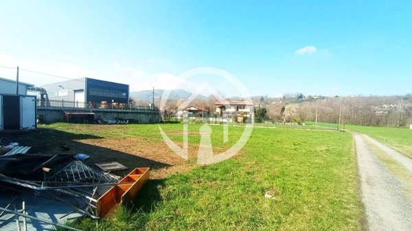 terreno edificabile in vendita a Luserna San Giovanni