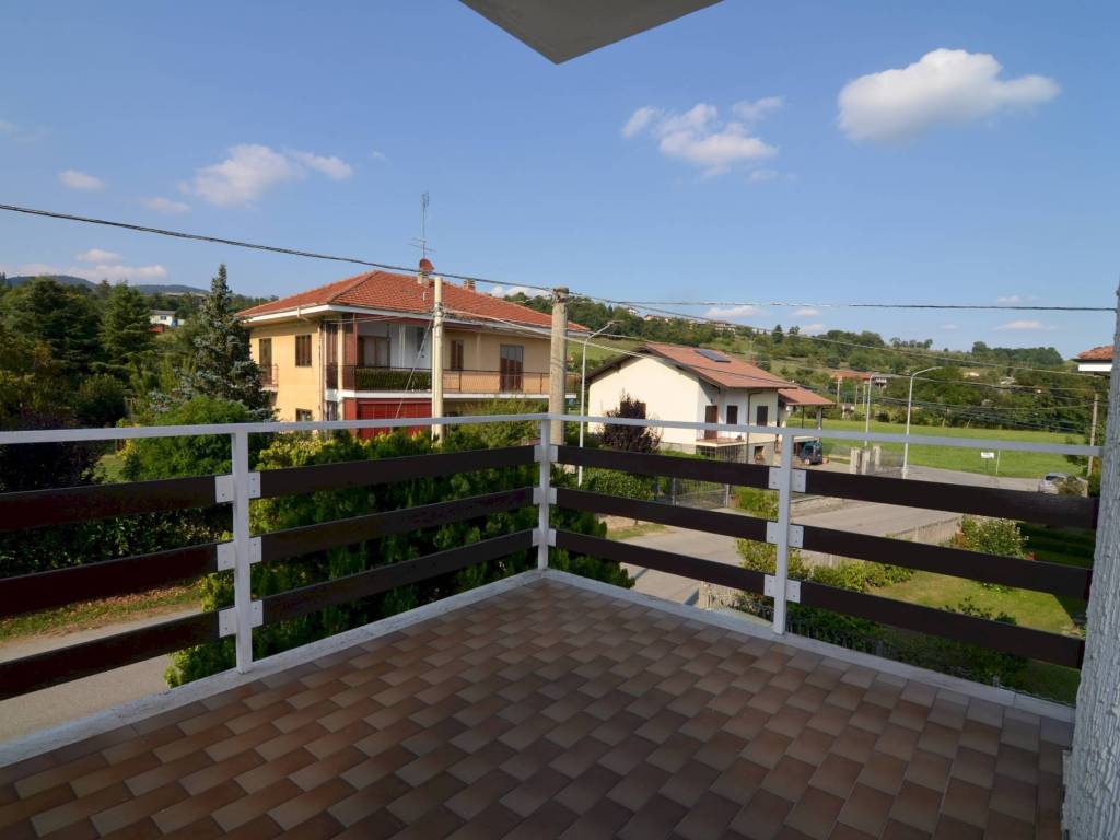 appartamento in vendita a Luserna San Giovanni in zona San Giovanni