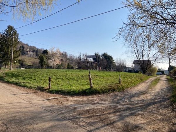 casa indipendente in vendita a Luserna San Giovanni