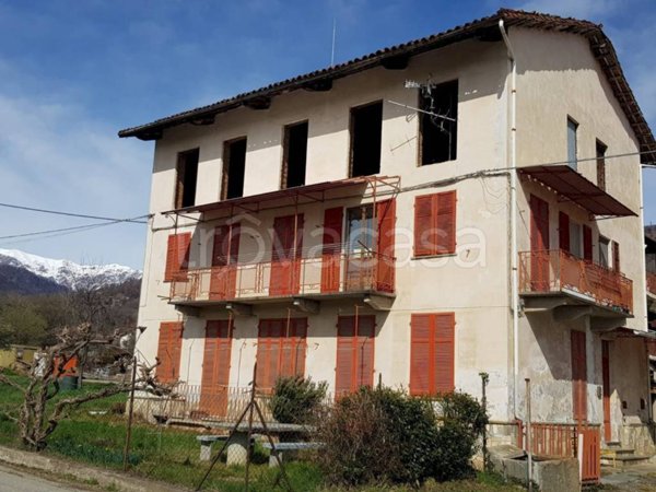 casa indipendente in vendita a Luserna San Giovanni in zona Airali