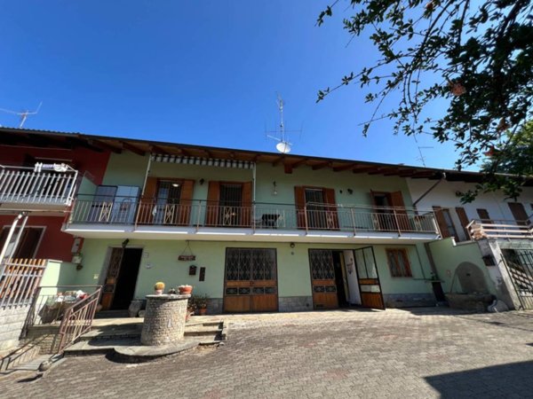 casa indipendente in vendita a Luserna San Giovanni in zona Airali