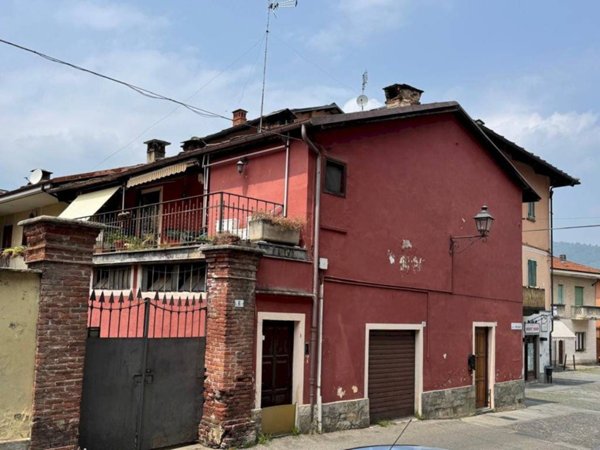 casa indipendente in vendita a Luserna San Giovanni in zona Luserna
