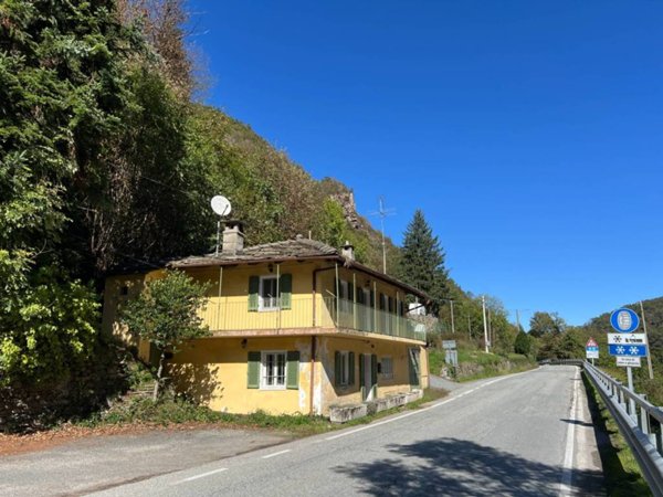 casa indipendente in vendita a Luserna San Giovanni in zona Luserna