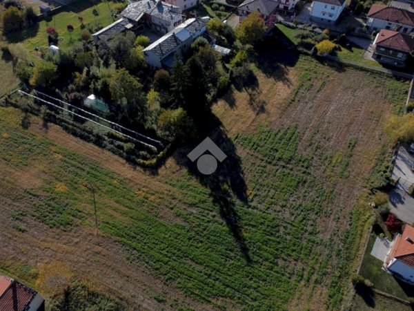 casa indipendente in vendita a Luserna San Giovanni