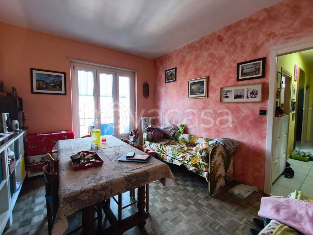 appartamento in vendita a Luserna San Giovanni in zona Airali